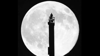 Espectacular video de la superluna desde el edificio más alto del mundo